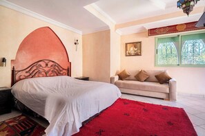 7 Schlafzimmer, Zimmersafe, kostenloses WLAN, Bettwäsche