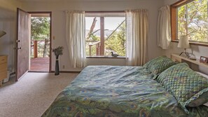 3 bedrooms, iron/ironing board, travel cot, WiFi