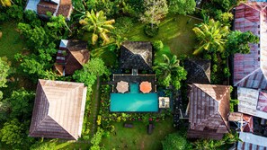 Front of property - Villa Manuk (Sawan)