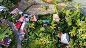 Front of property - Villa Manuk (Sawan)