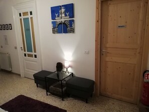 Interior detail - B&B Aloi Rooms (Catania)