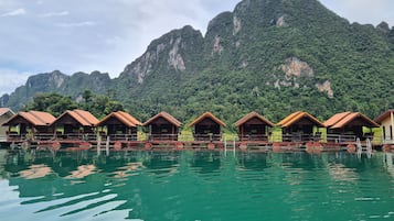 Wooden Standard | Bed sheets