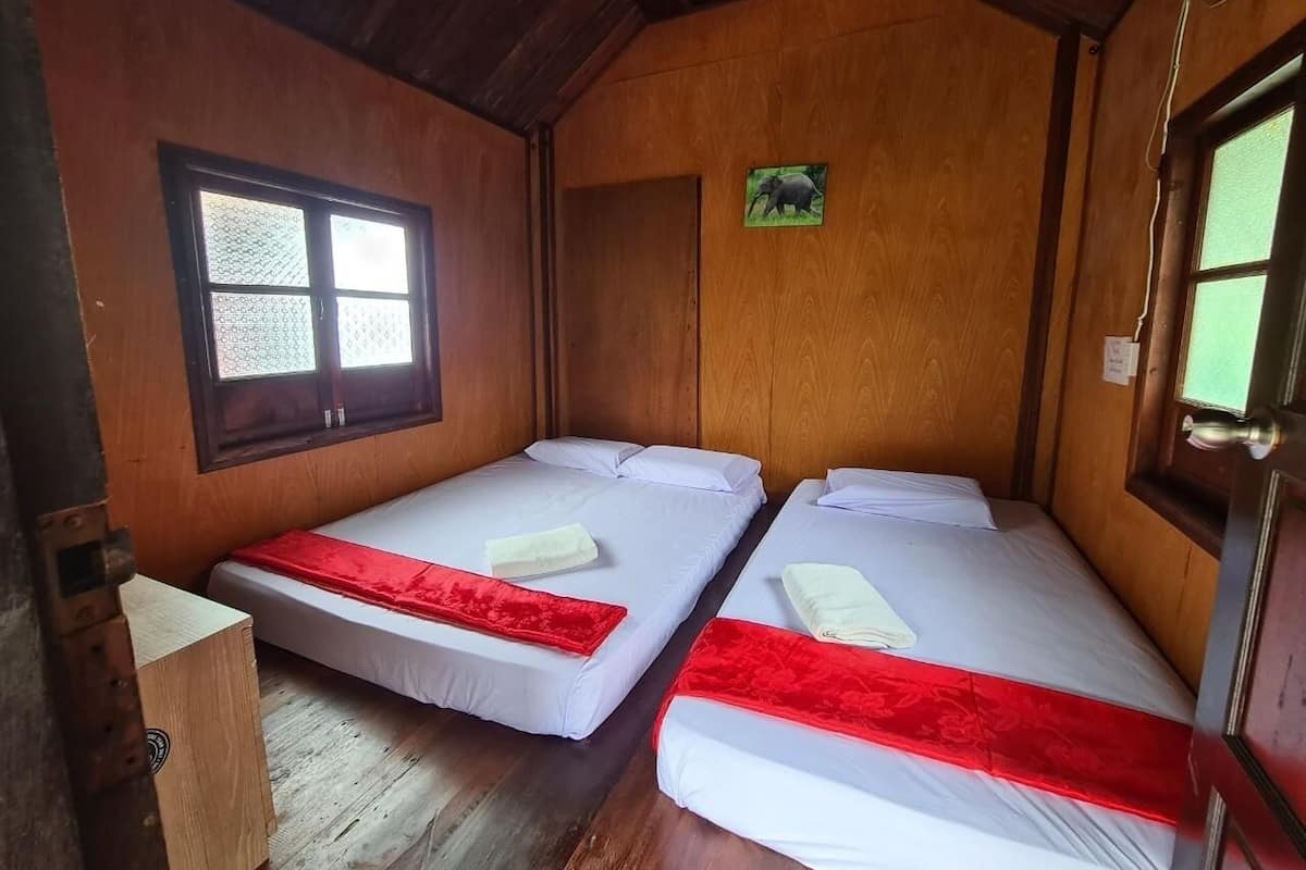 Wooden Standard | Bed sheets
