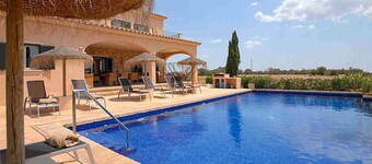 Holiday house close to Campos