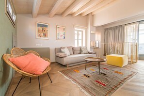 Sábanas de algodón egipcio, ropa de cama de alta calidad y minibar 