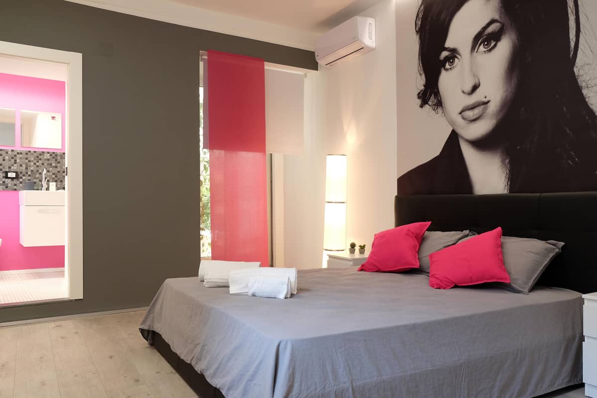 Habitación doble clásica | 1 habitación, ropa de cama de alta calidad y edredón