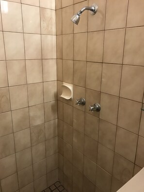 Queen Room  | Bathroom - Billabong Wangaratta (Wangaratta)