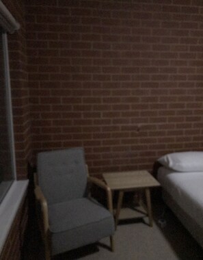 华丽双人房 | 高档床上用品、遮光窗帘、熨斗/熨衣板、免费 WiFi