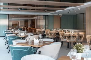 Breakfast, lunch and dinner served - Delta Hotels by Marriott, Dubai Investment Park (Dubai)
