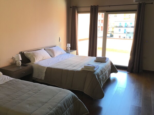 Chambre Triple Deluxe, terrasse