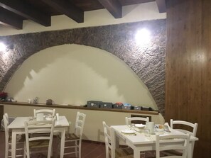 Petit déjeuner continental compris tous les jours