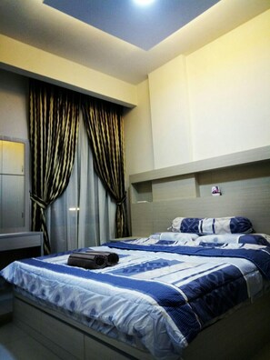 Apartment, 3 Bedrooms | 3 bedrooms, iron/ironing board, free WiFi, wheelchair access