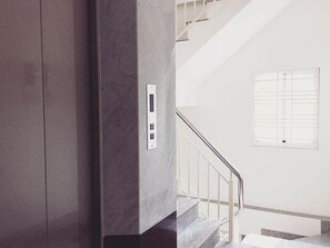 Hallway - Ju Style Apartment (Ho Chi Minh City)