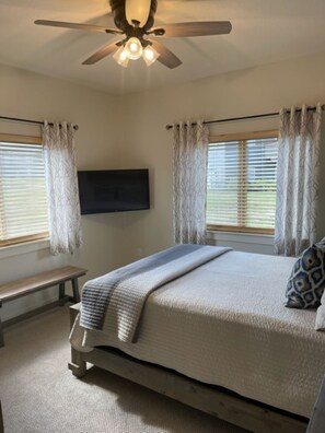 2 bedrooms, memory foam beds, desk, iron/ironing board