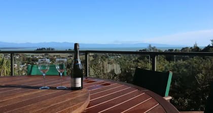 Stunning sea views in sunny Tahuna Hills Nelson