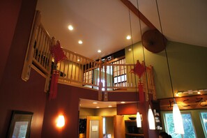 Interior - Large group(walking distance to Alyeska Resort) (girdwood)