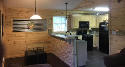 One of a Kind-Get Away/Big Cypress Bayou Near Jefferson&Caddo
