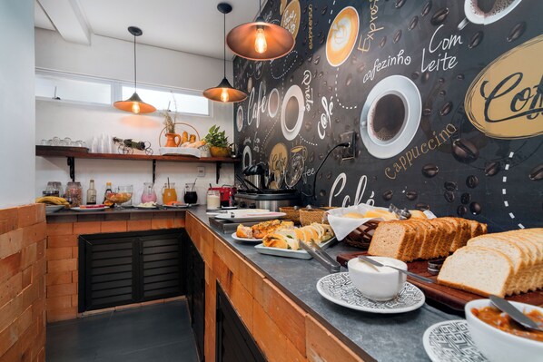 Desayuno buffet incluido todos los días