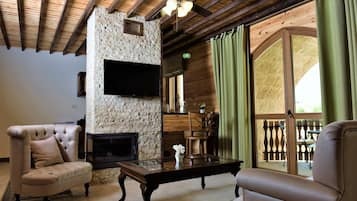 Royal-Suite | Wohnbereich | Flachbildfernseher