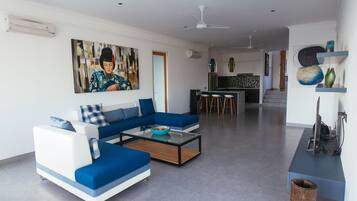 Smart-TV og stereoanlegg