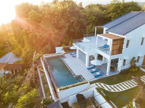Modern Oceanfront Luxury in the Unspoilt Beauty of the Original Bali