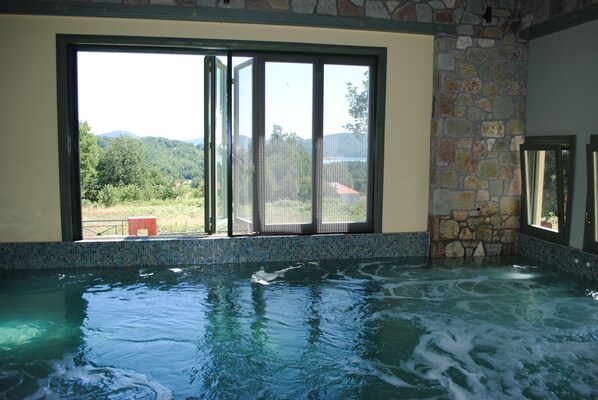 Spa - Feel like Local “At Oreiades Village and enjoy your stay. (KARDITSA)