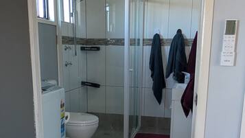 Shower, towels, soap, shampoo