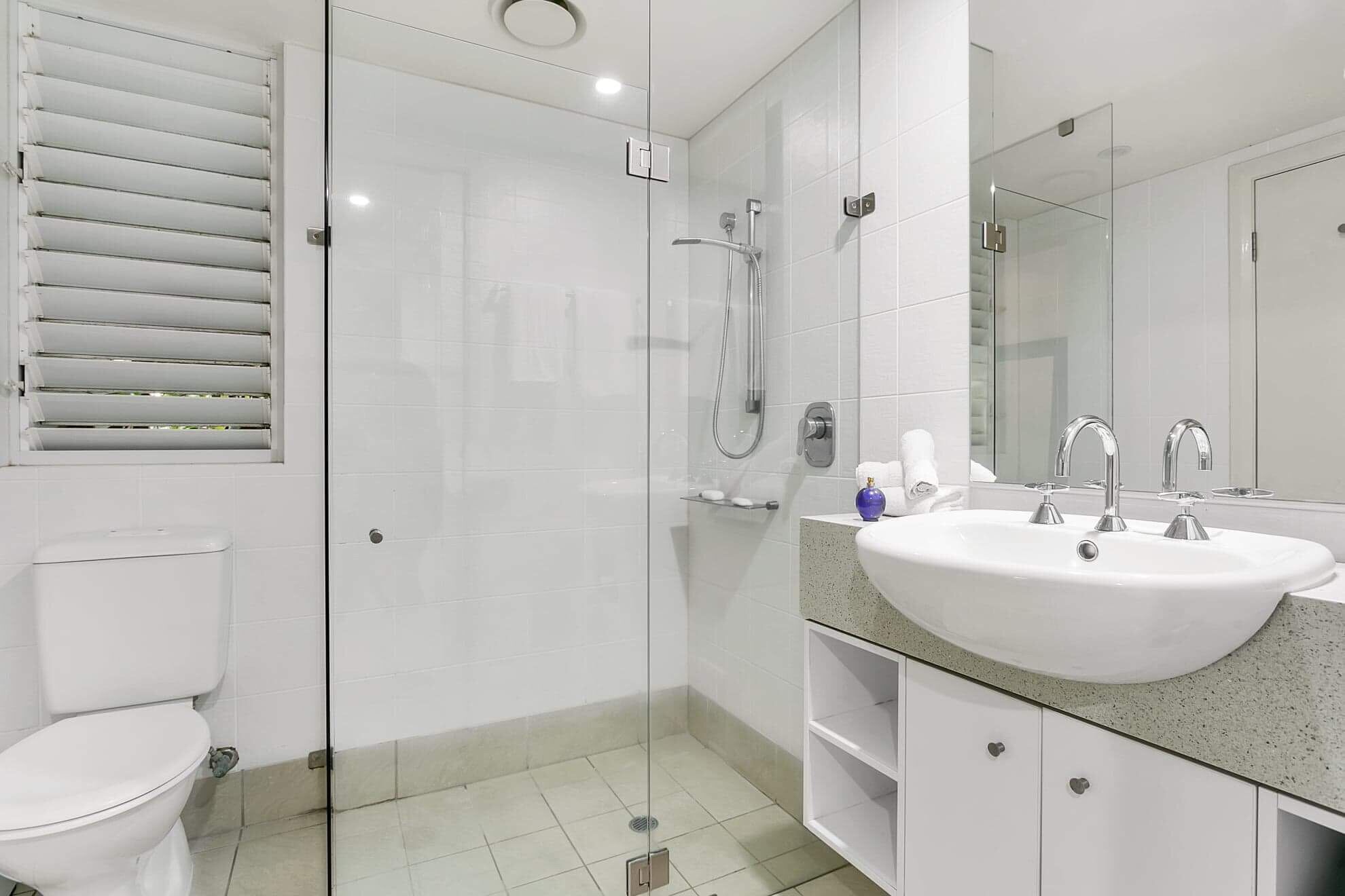 The Escape @ Palm Cove — image 4