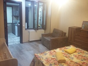 Interior - Henry Apartment - Tbilisi real heart (Dzveli Tbilisi)