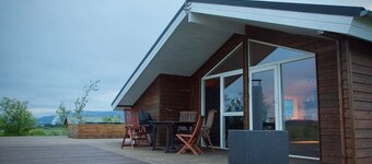 Hilltop Cabin Hekla - Golden circle, mountain view