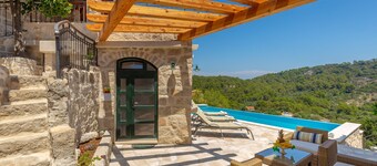 Villa avec piscine privée