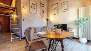 Dining - THE LOFT by Design Studio (Bellano)