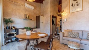 Interior - THE LOFT by Design Studio (Bellano)