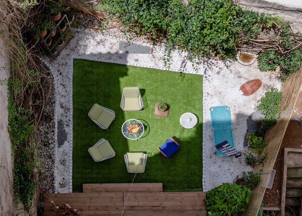 Property grounds - Acropolis Koukaki Luxury Loft with private garden (Athina)