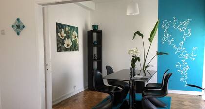 Bleu Paradise Vue sur le Chateau