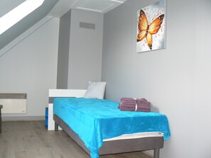 5 Schlafzimmer, Bügeleisen/Bügelbrett, Reisekinderbett, kostenloses WLAN
