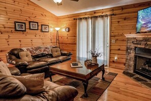 Unclassified image, 3 of 32, button