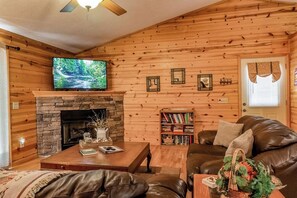 Unclassified image, 4 of 32, button