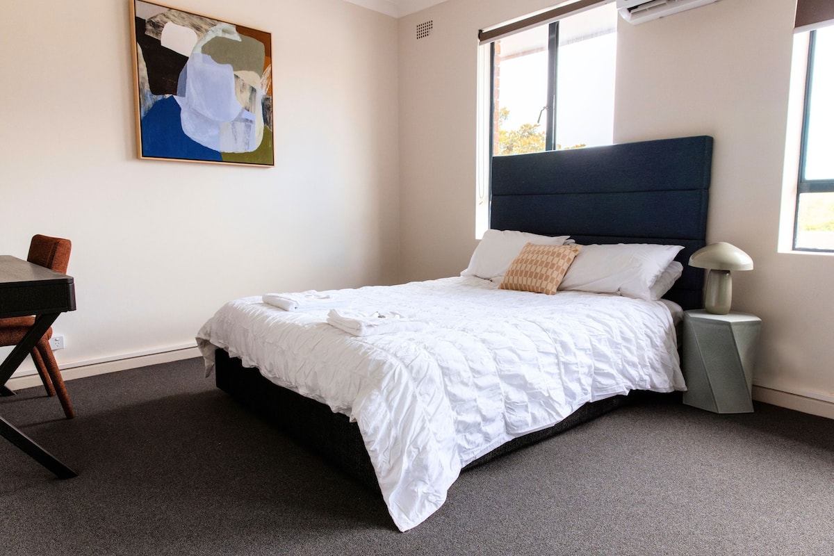 Standard Room, 1 Katil Ratu (Queen), Non Smoking, Ensuite | Wi-fi, cadar katil