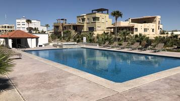 Außenpool, beheizter Pool