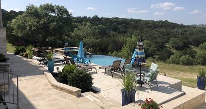 Gorgeous 4900 square foot pool & spa home minutes from Lake Travis and winery