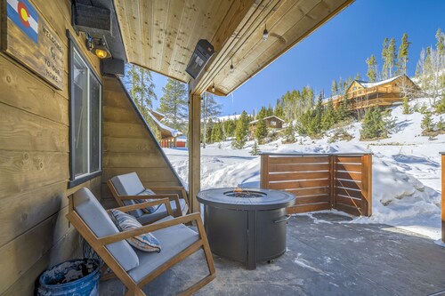 Mountain A Frame-Wood Stove-5min to Downtown