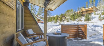 Mountain A Frame-Wood Stove-5min to Downtown