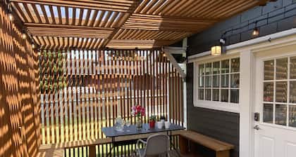 Kodikas koti sijaitsee kätevällä paikalla Tacomassa