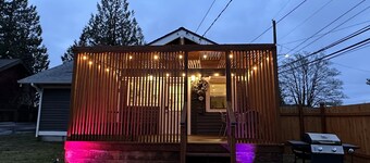 Cozy home located conveniently located in Tacoma