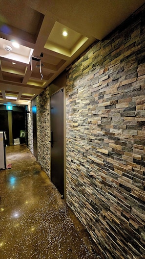 Hallway - Stella Hostel (Seoul)