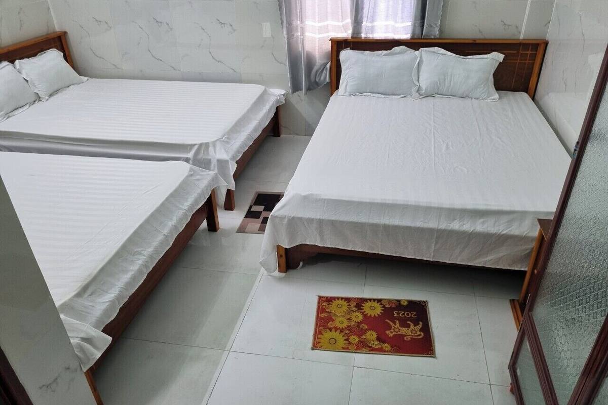 Family Shared Dormitory | Desk, blackout drapes, soundproofing, free WiFi