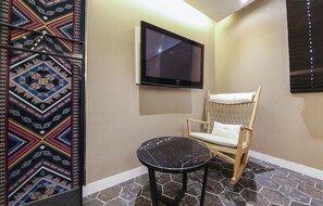 스탠다드 더블룸 | 이집트산 면 시트, 고급 침구, 오리/거위털 이불, 암막 커튼