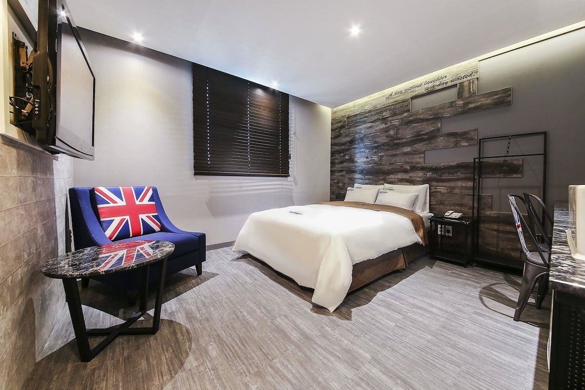 Habitación doble estándar | Sábanas de algodón egipcio, ropa de cama de alta calidad y edredón