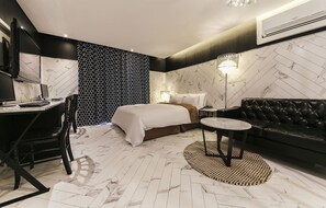 Kahden hengen deluxe-huone | Egyptinpuuvillaiset lakanat, ylelliset vuodevaatteet, untuvapeitot